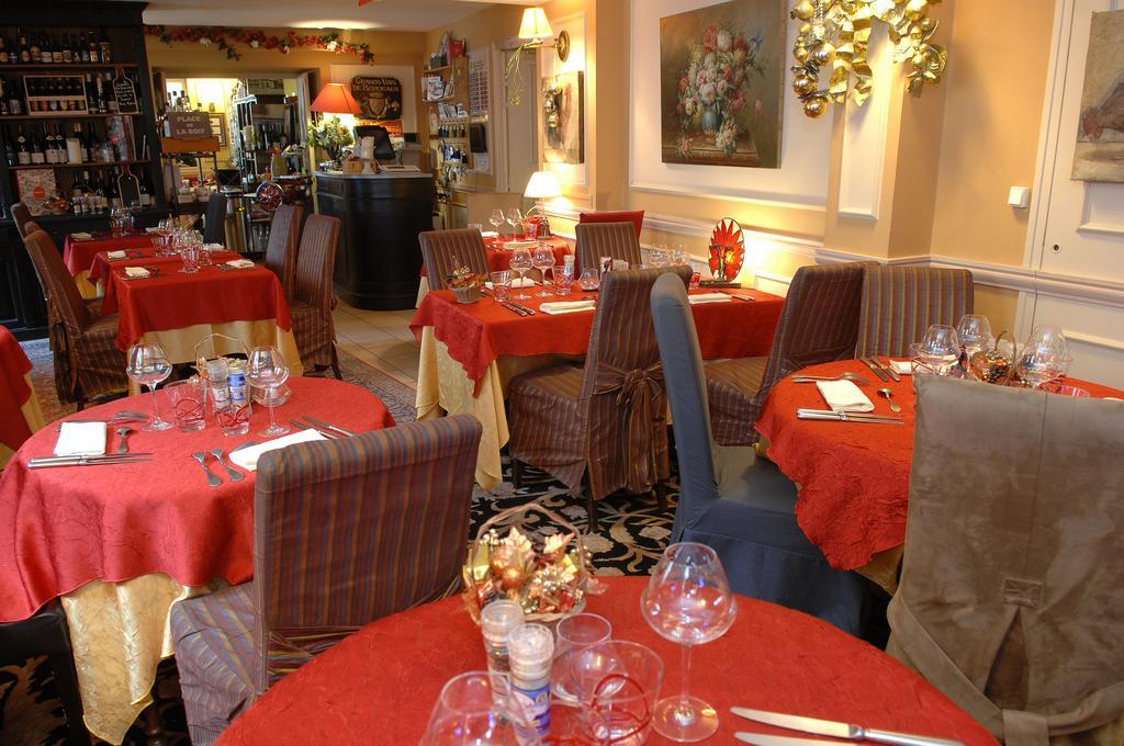 Hostellerie Du Prieure Saint-Prix  Екстер'єр фото