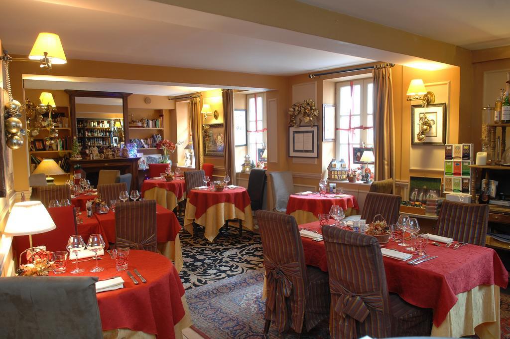Hostellerie Du Prieure Saint-Prix  Екстер'єр фото