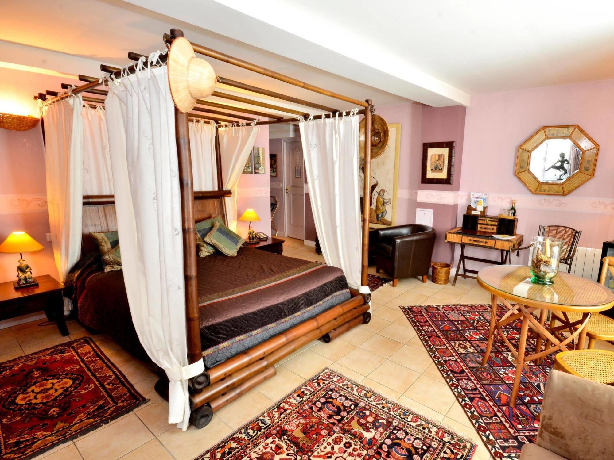Hostellerie Du Prieure Saint-Prix  Екстер'єр фото