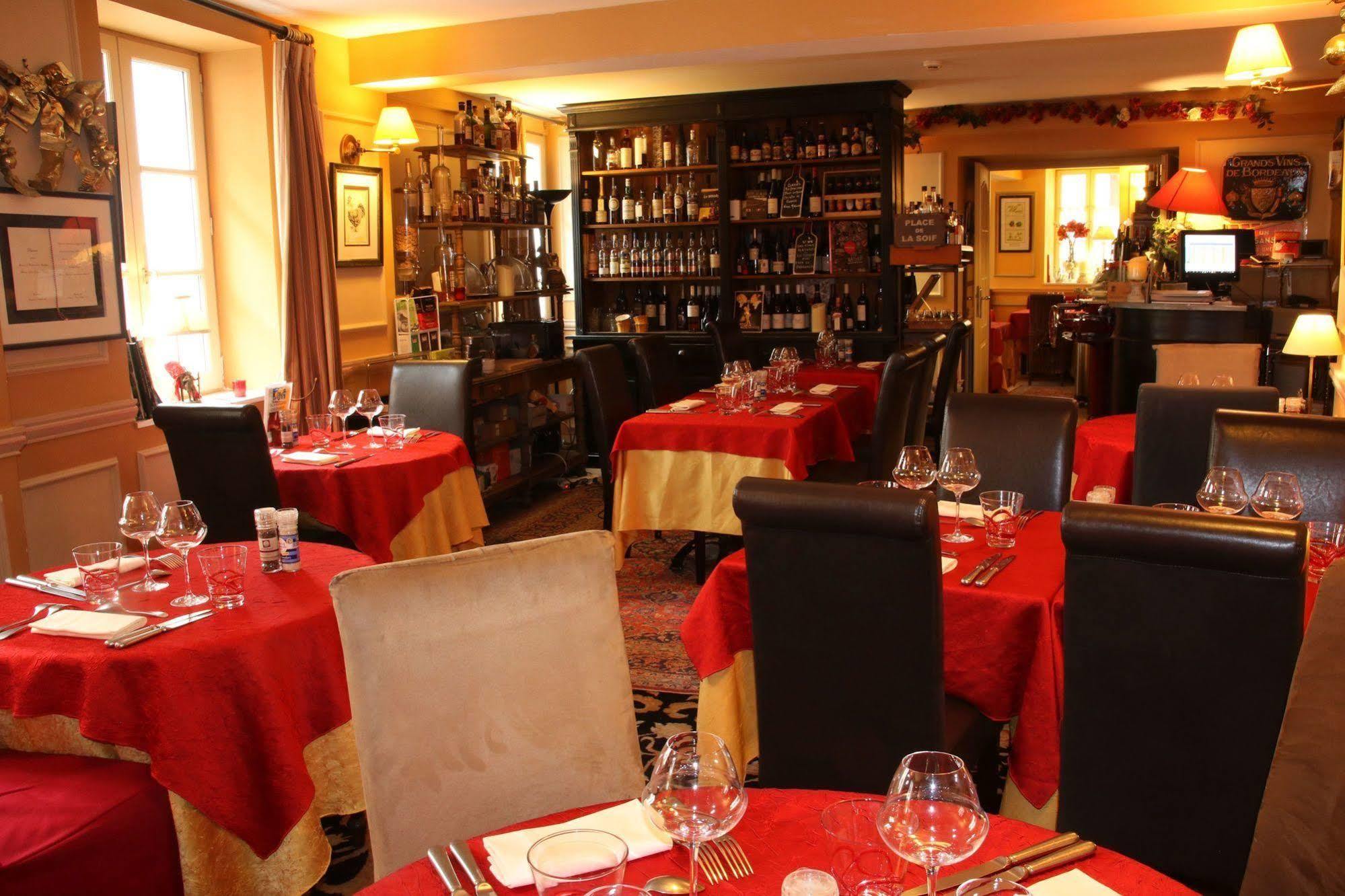 Hostellerie Du Prieure Saint-Prix  Екстер'єр фото